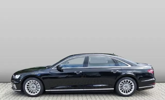 Audi A8 — poza 3