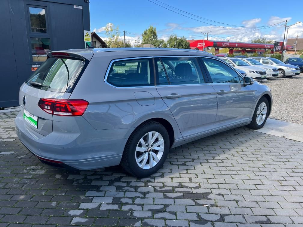 Volkswagen Passat 2.0 diesel 150 CP DSG — poza 3