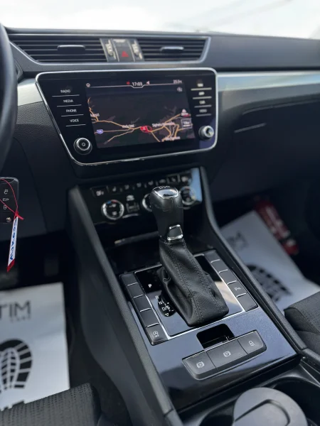 Skoda Superb 1.6 Diesel, 120 CP — poza 3