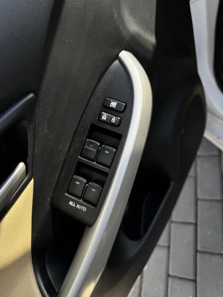 Toyota Prius+ 1.8 Benzină + sistem Full Hybrid, 136 CP — poza 3
