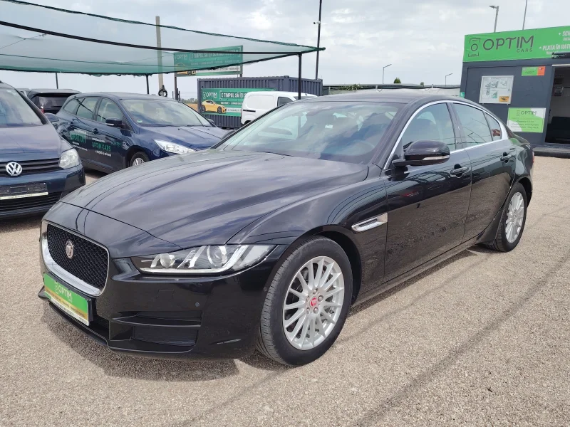 Jaguar Xe 2.0 DIESEL — poza 3