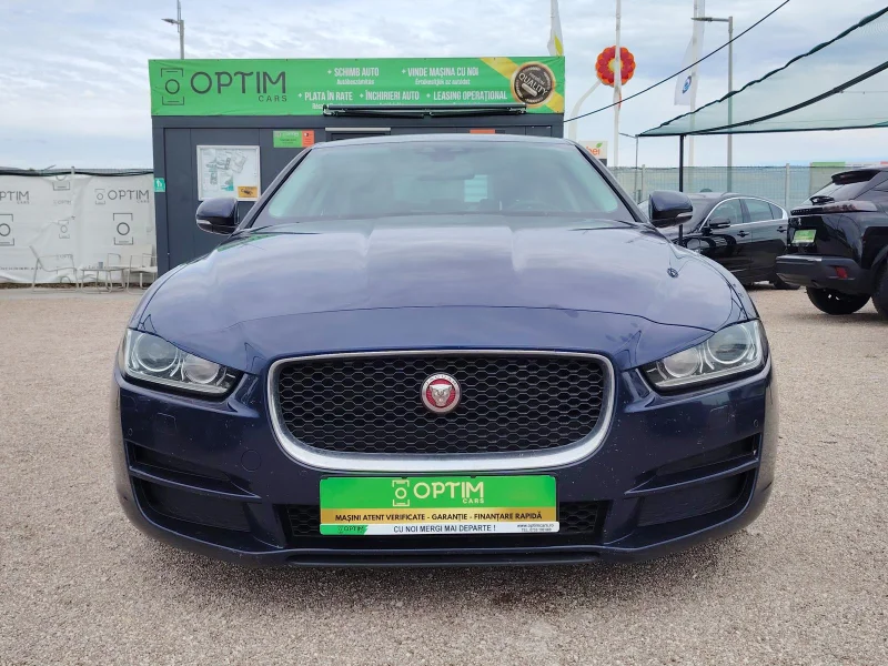 Jaguar Xe 2.0 DIESEL — poza 2