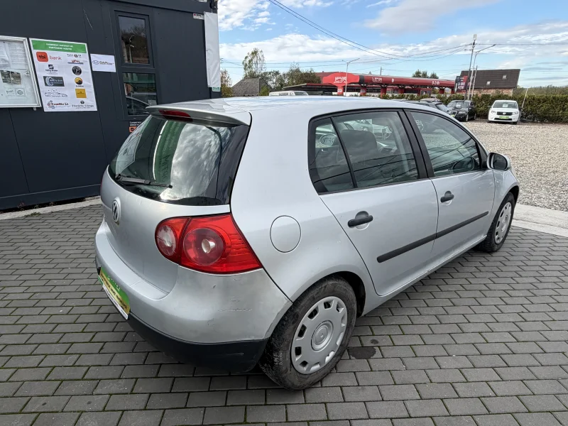 Volkswagen Golf 5 1.4 BENZINA — poza 2