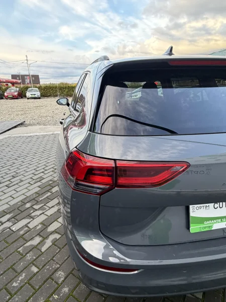 Volkswagen GOLF 8 Variant 2.0 TDI Life — poza 3