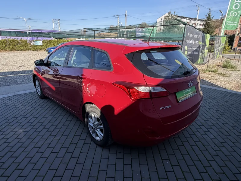 Hyundai I30 1.5 DIESEL — poza 3