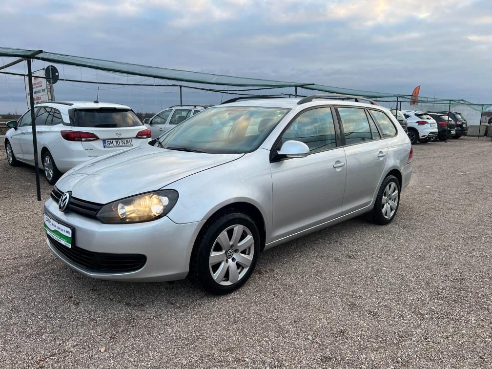 Volkswagen Golf 6 1.6 diesel 104 CP — poza 3