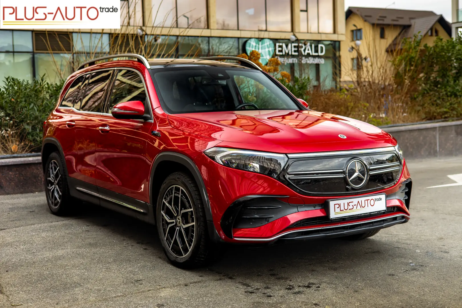 Mercedes-Benz Eqb