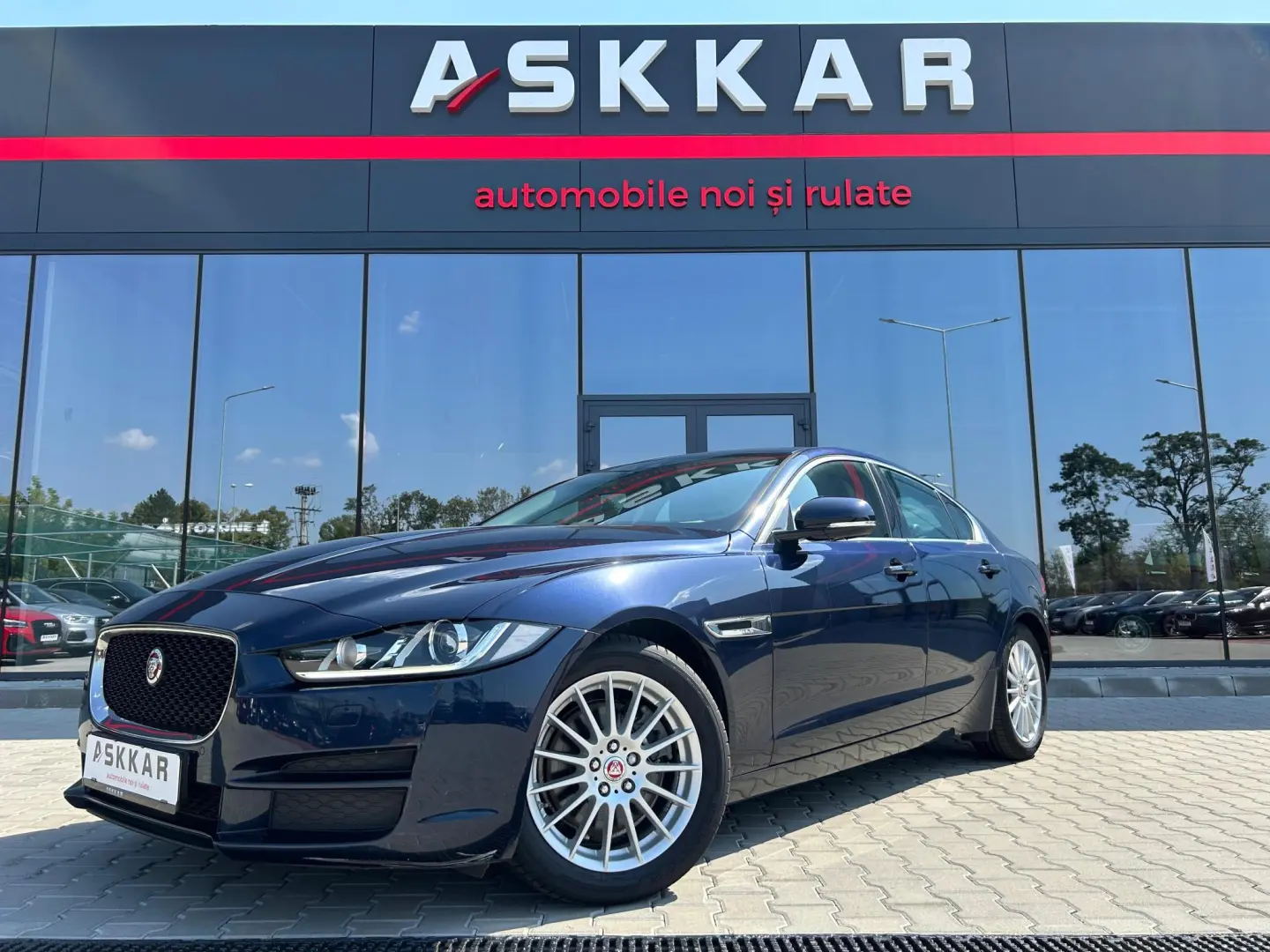 Jaguar Xe