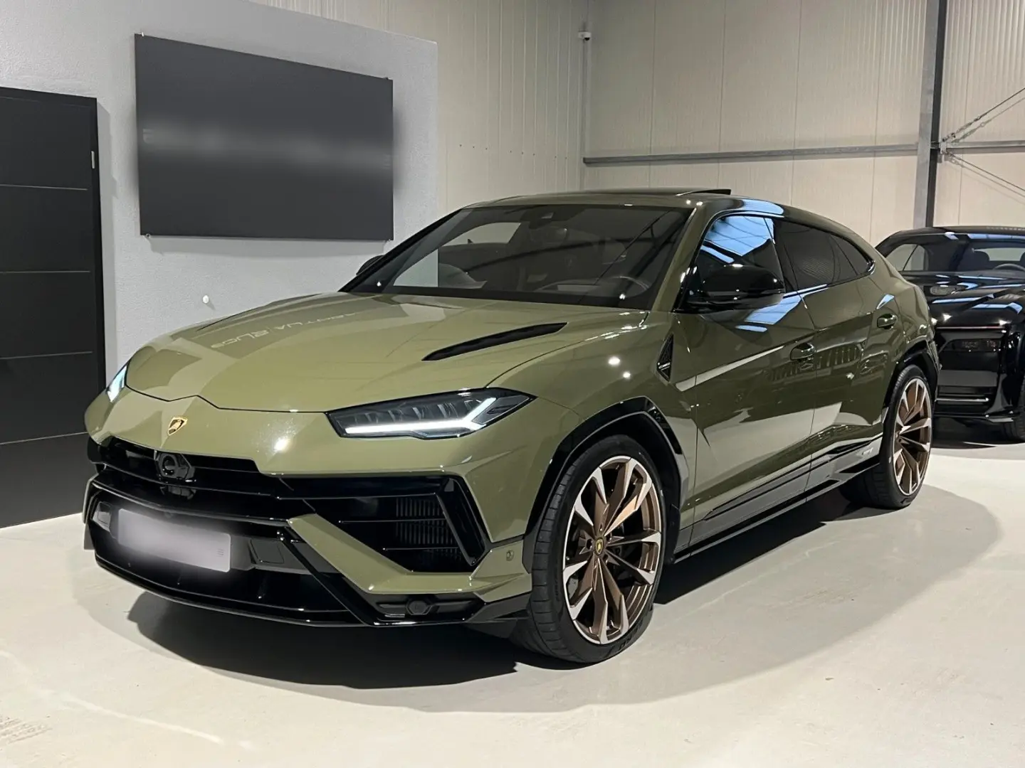 Lamborghini Urus S Verde Turbine Ad Personam