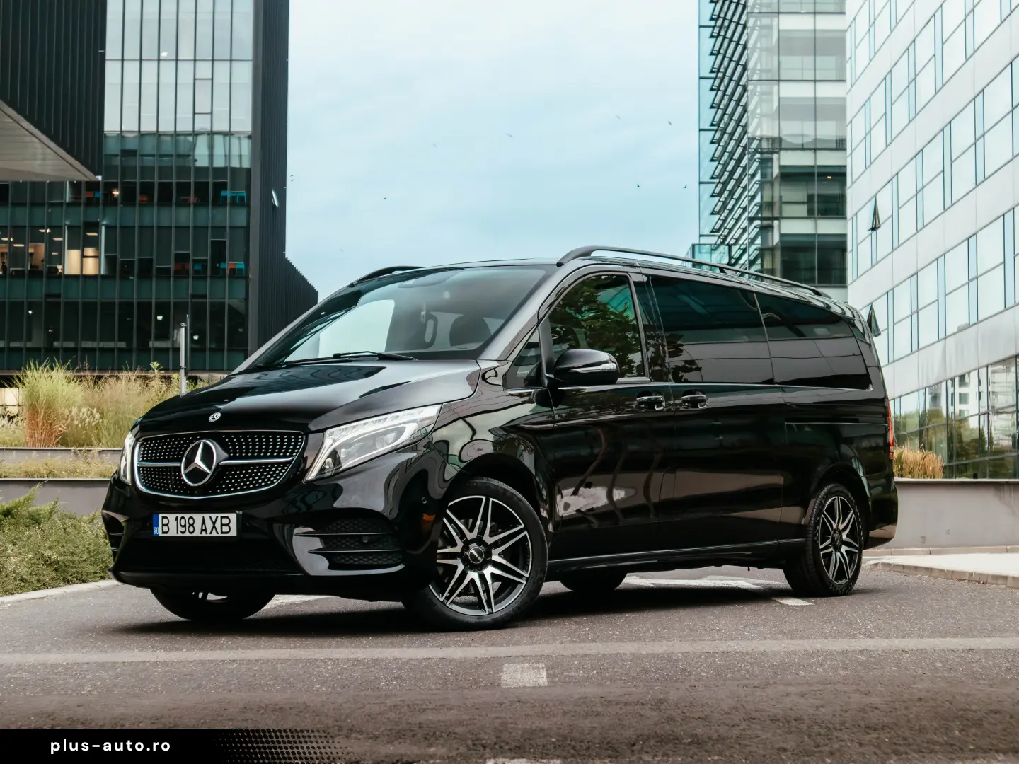 Mercedes-Benz V 250