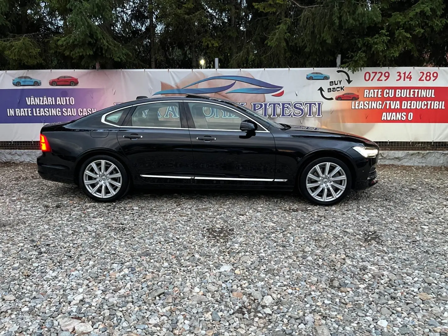 Volvo S90