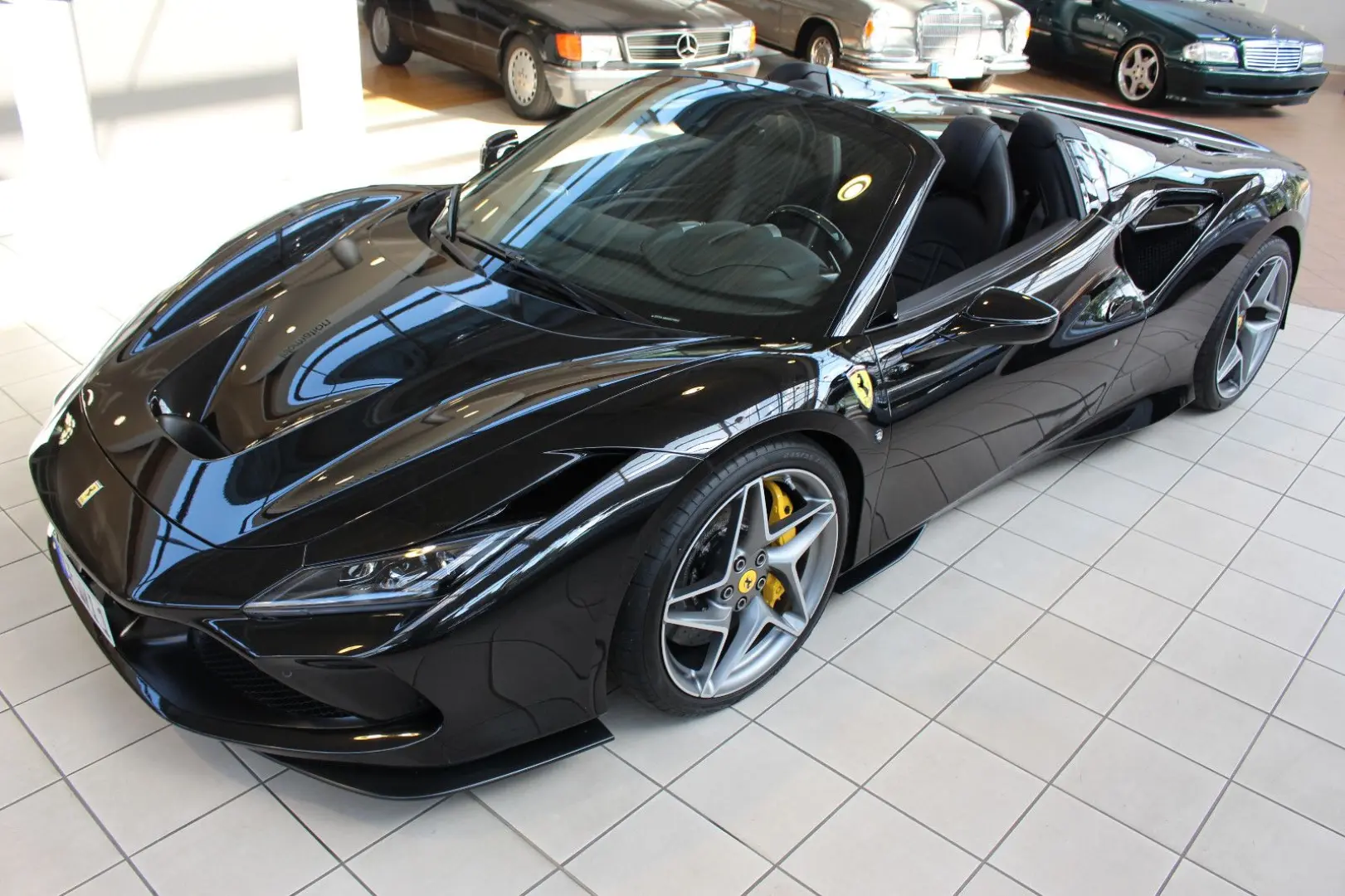 Ferrari F8