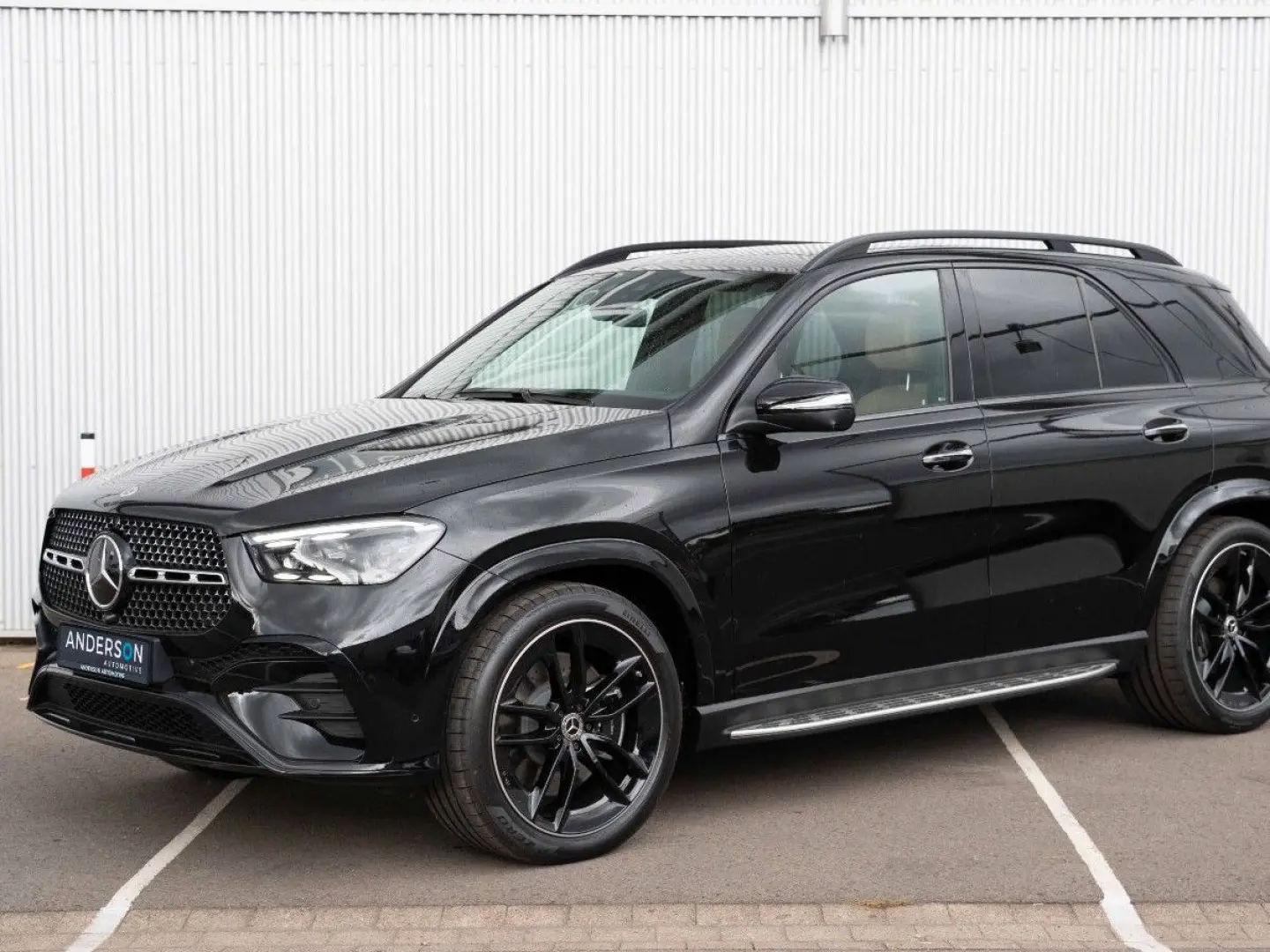 Mercedes-Benz GLE 450 AMG BROWN