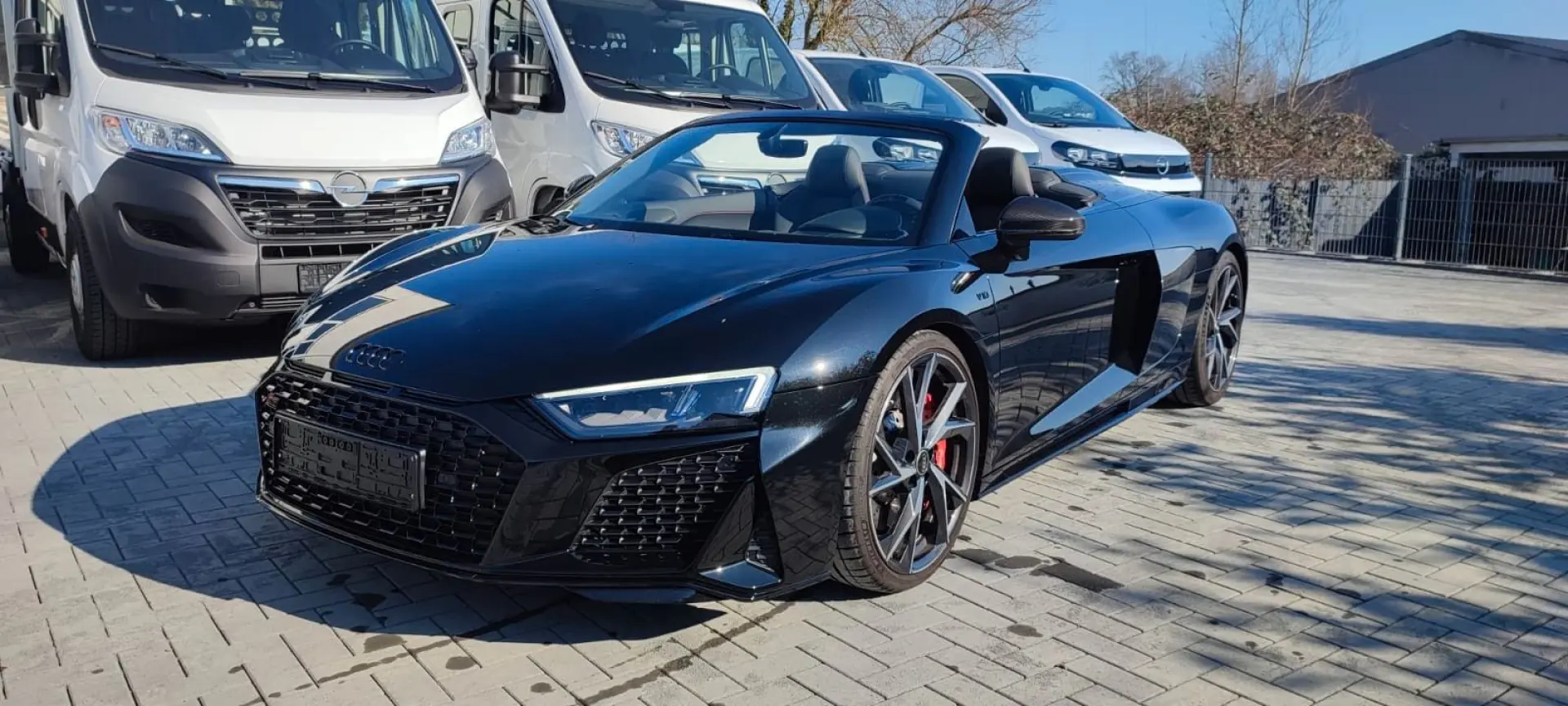 Audi R8