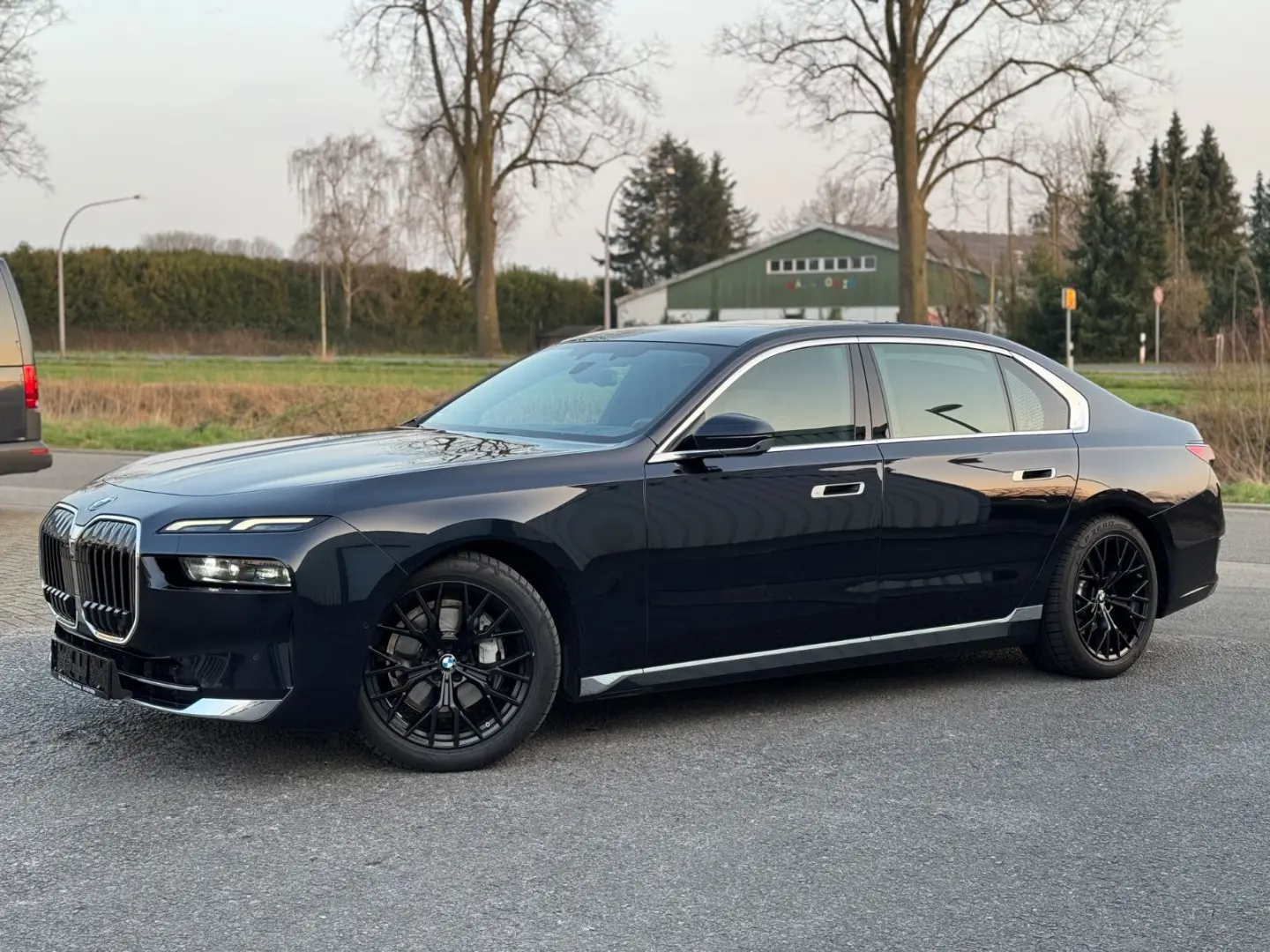 BMW 740
