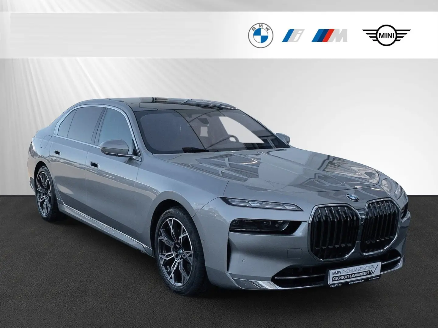 BMW 740