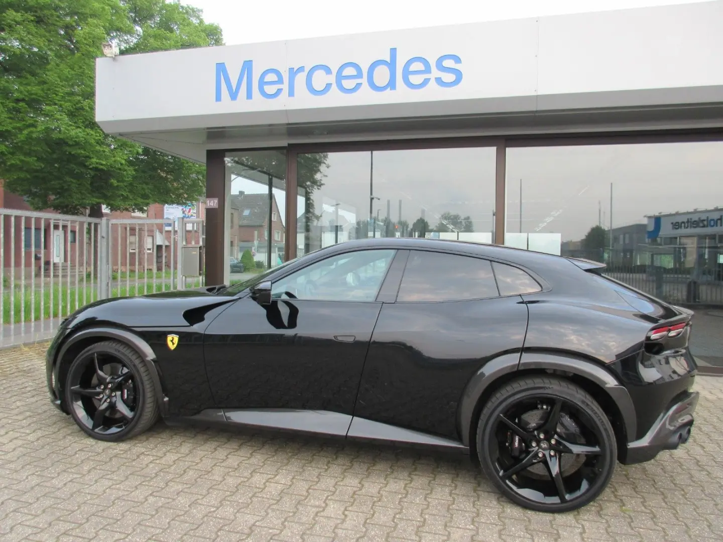 Ferrari Purosangue