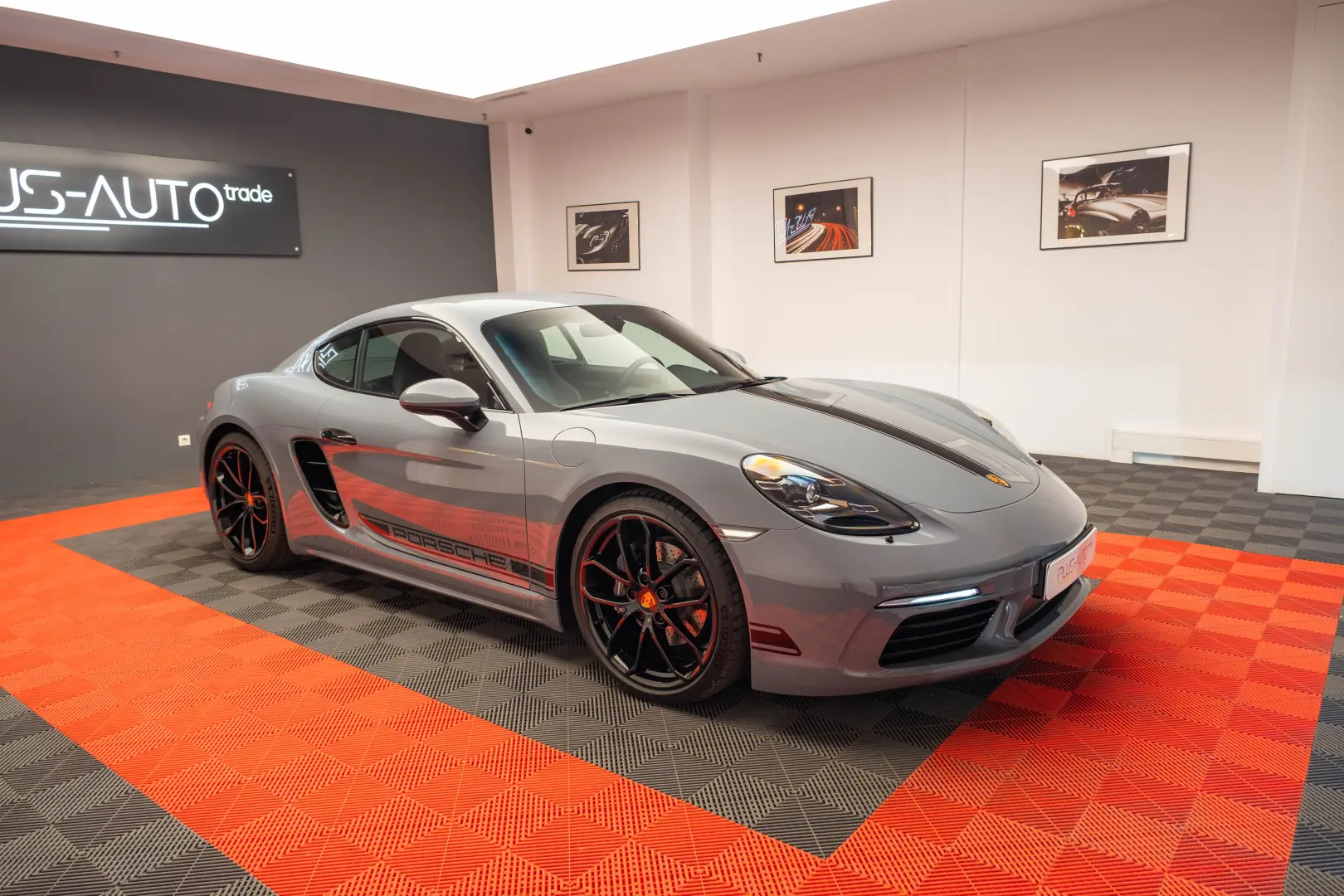 Porsche Cayman