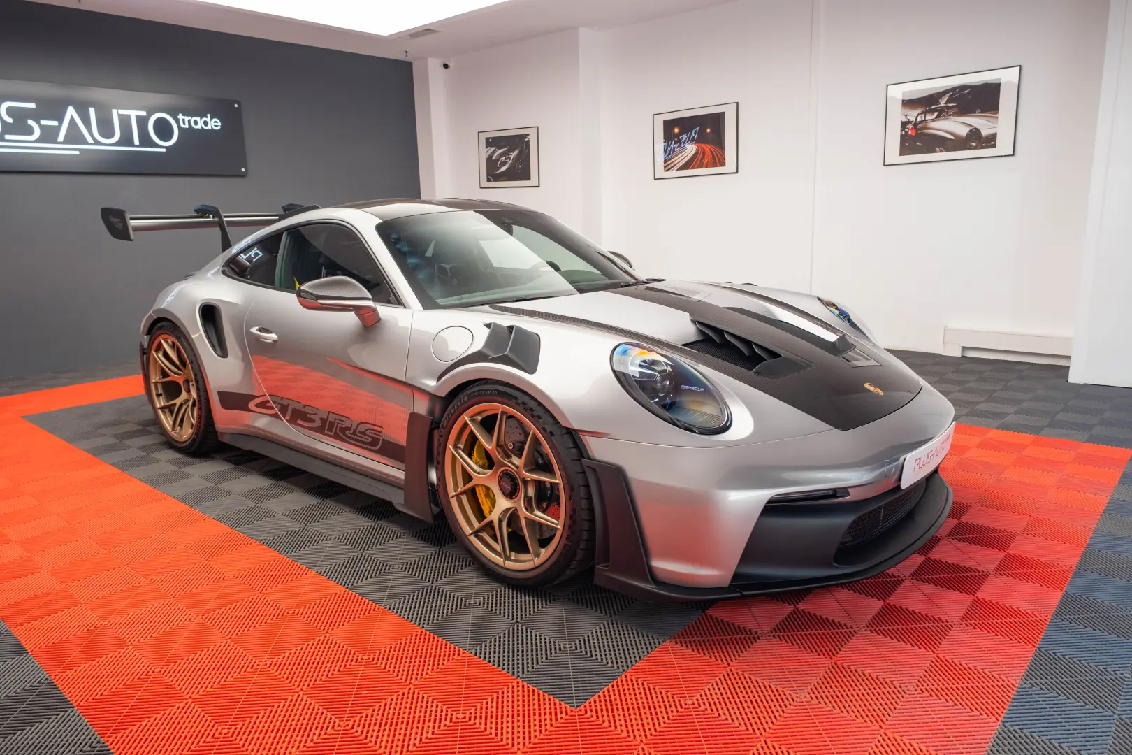 Porsche 992