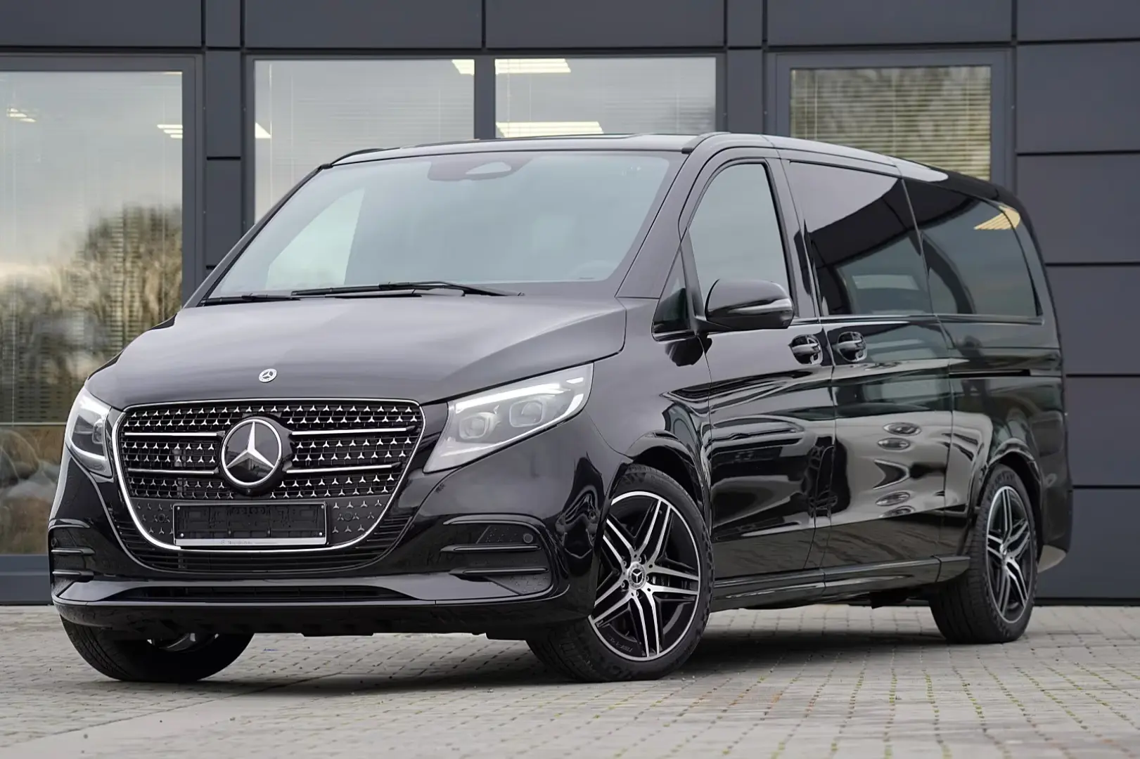 Mercedes-Benz V 300