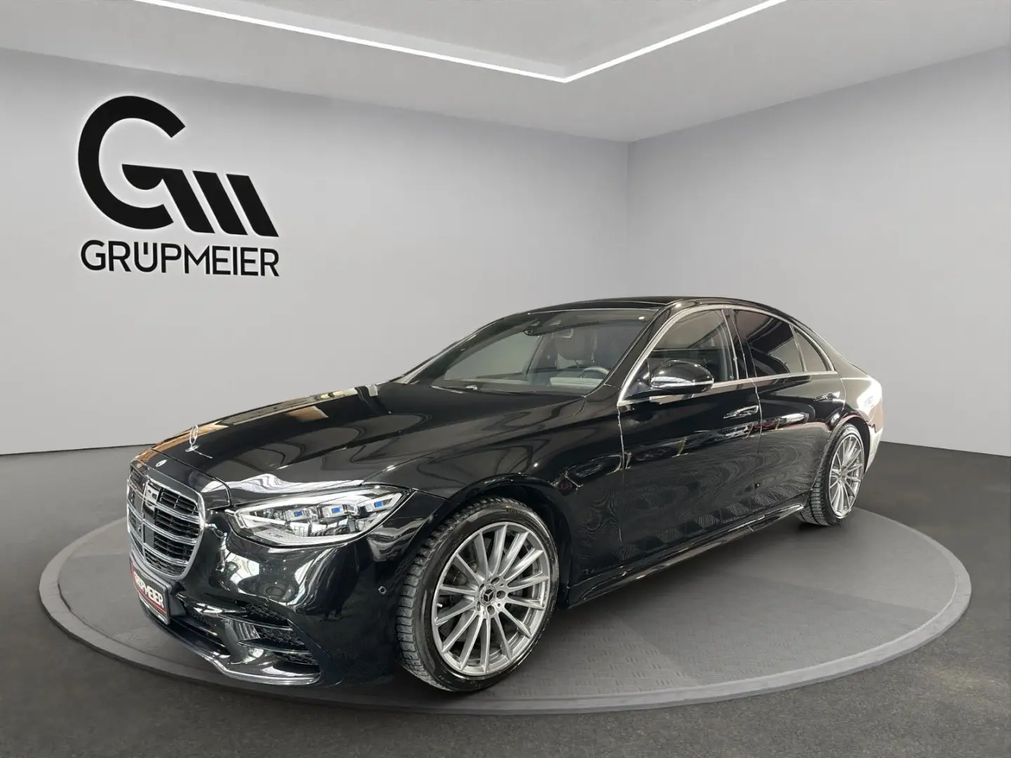 Mercedes-Benz S 500