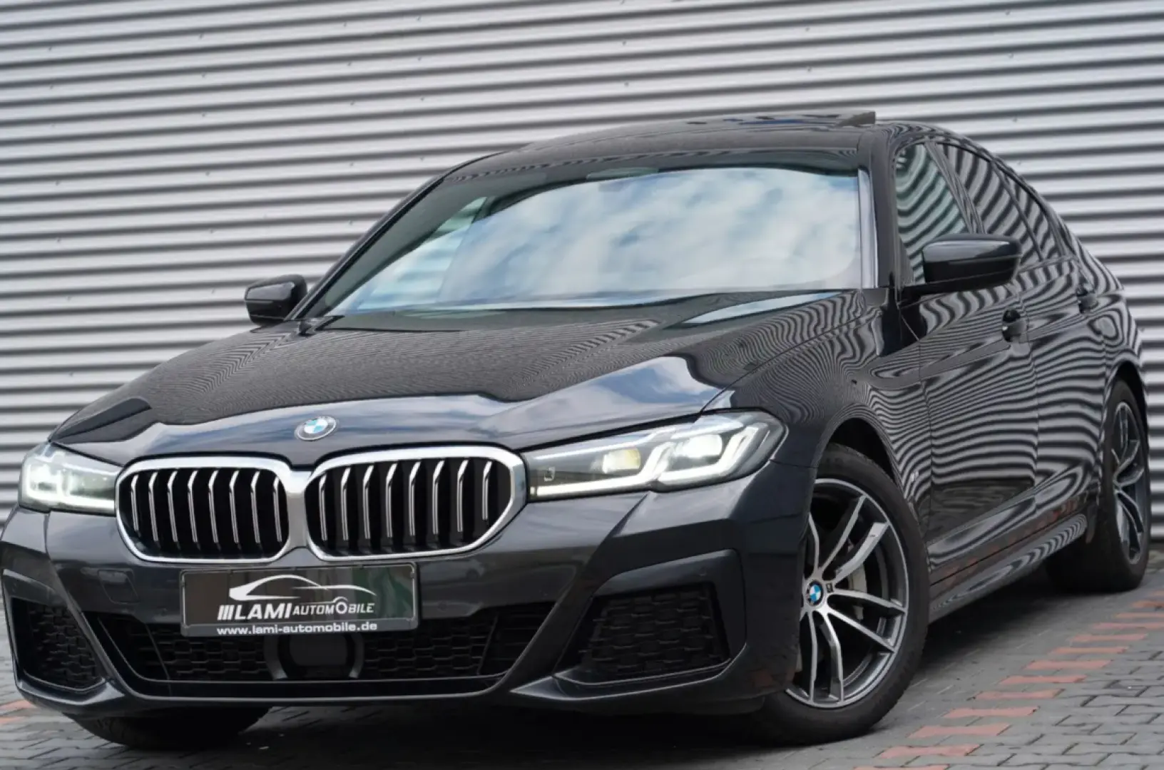 BMW 530