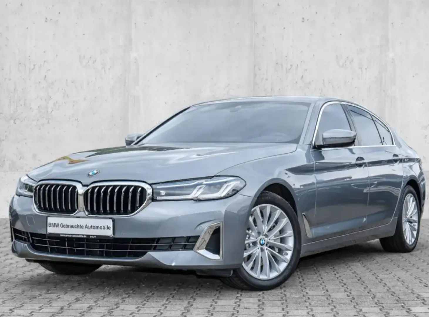 BMW 530
