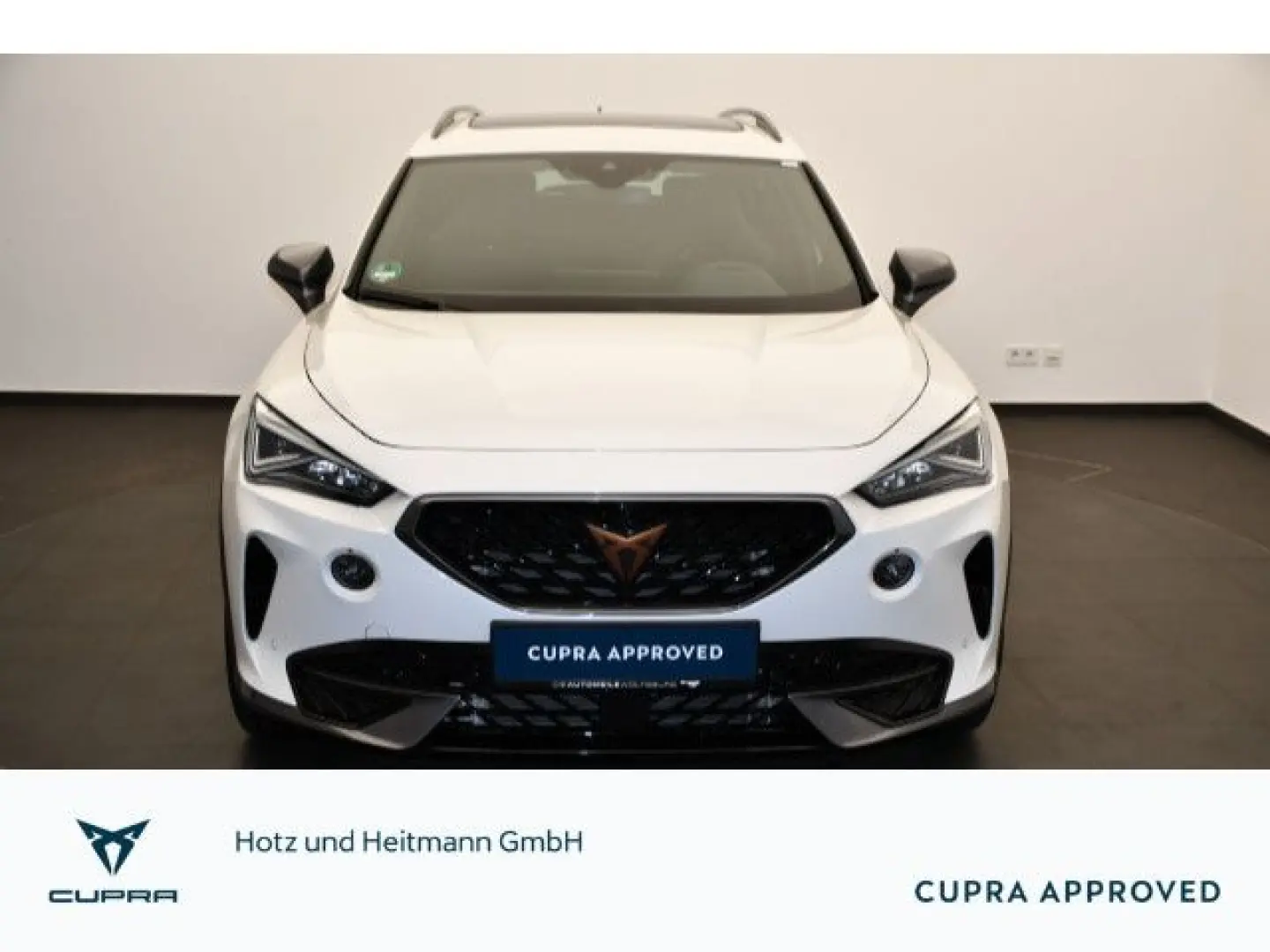 Formentor 1.4 TSI e-Hybrid DSG VZ Pano AHK LED A