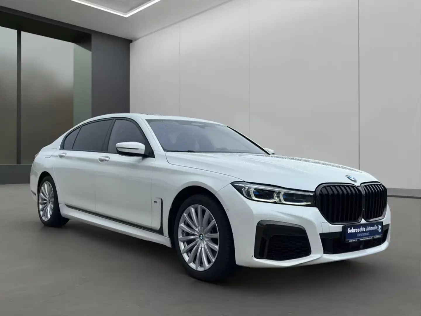 BMW 750