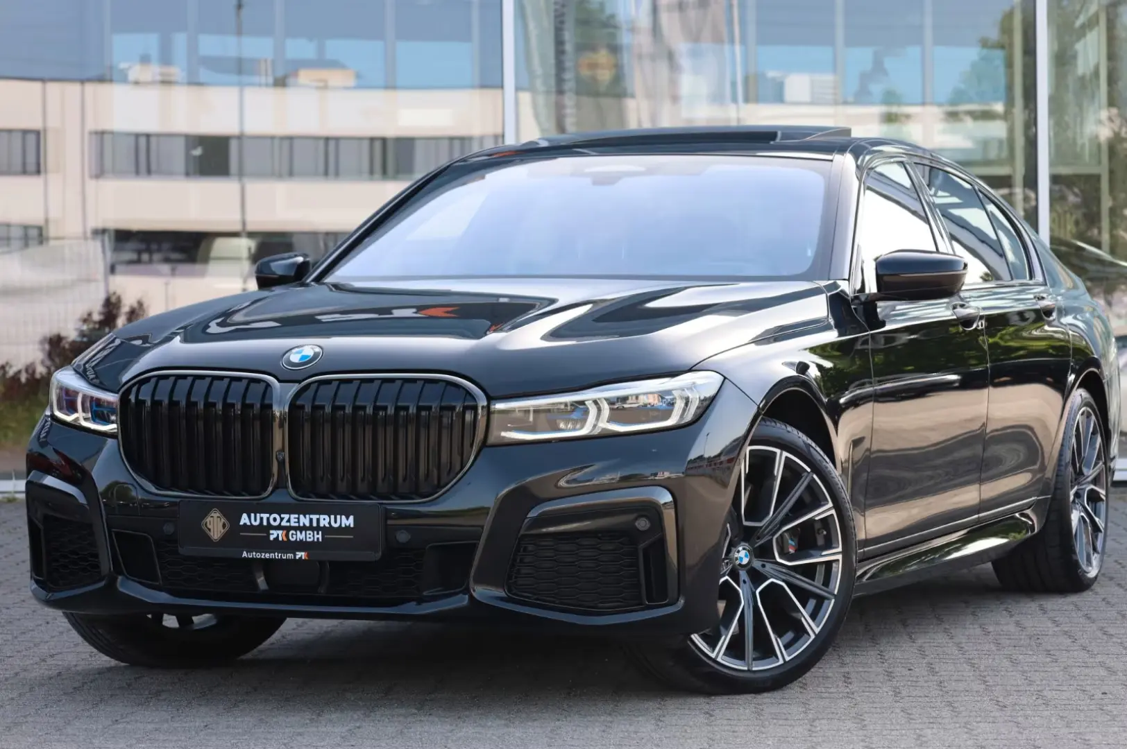 BMW 750