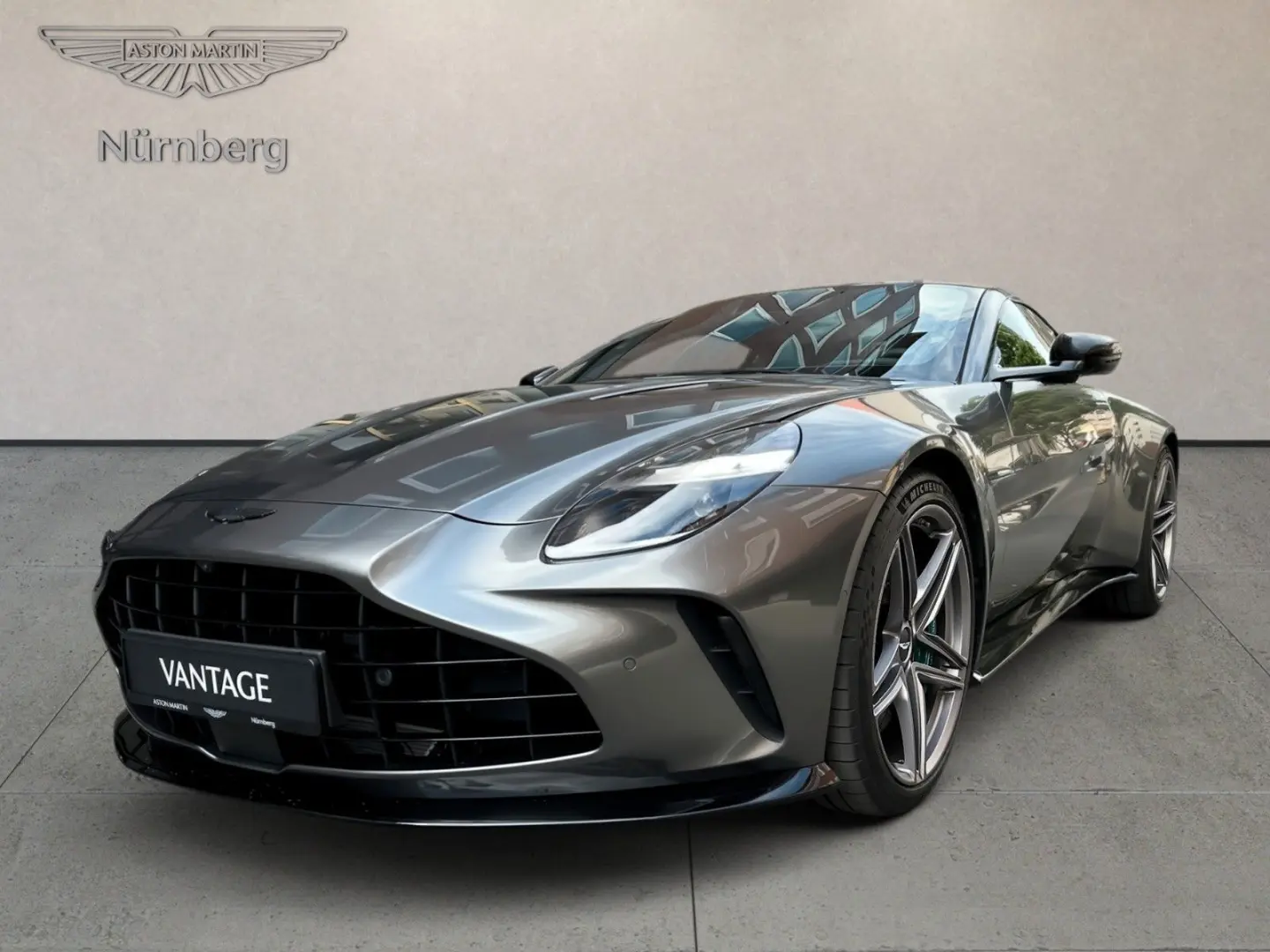 Aston Martin V8 Vantage