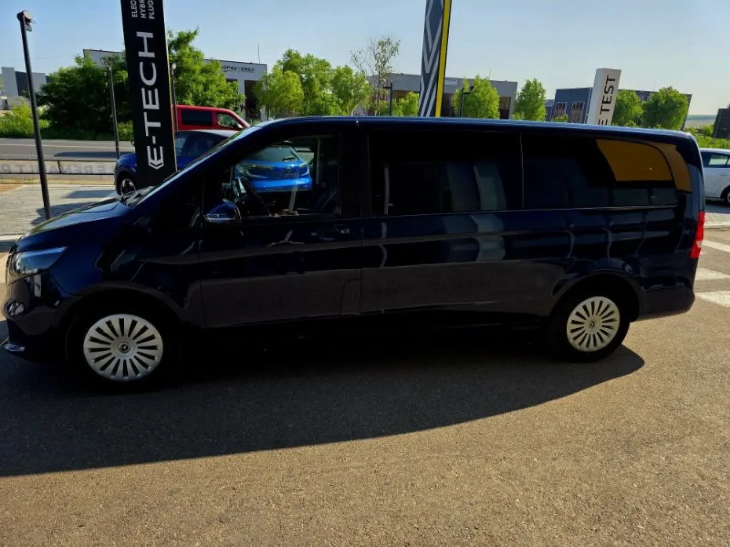 Mercedes-Benz V 200