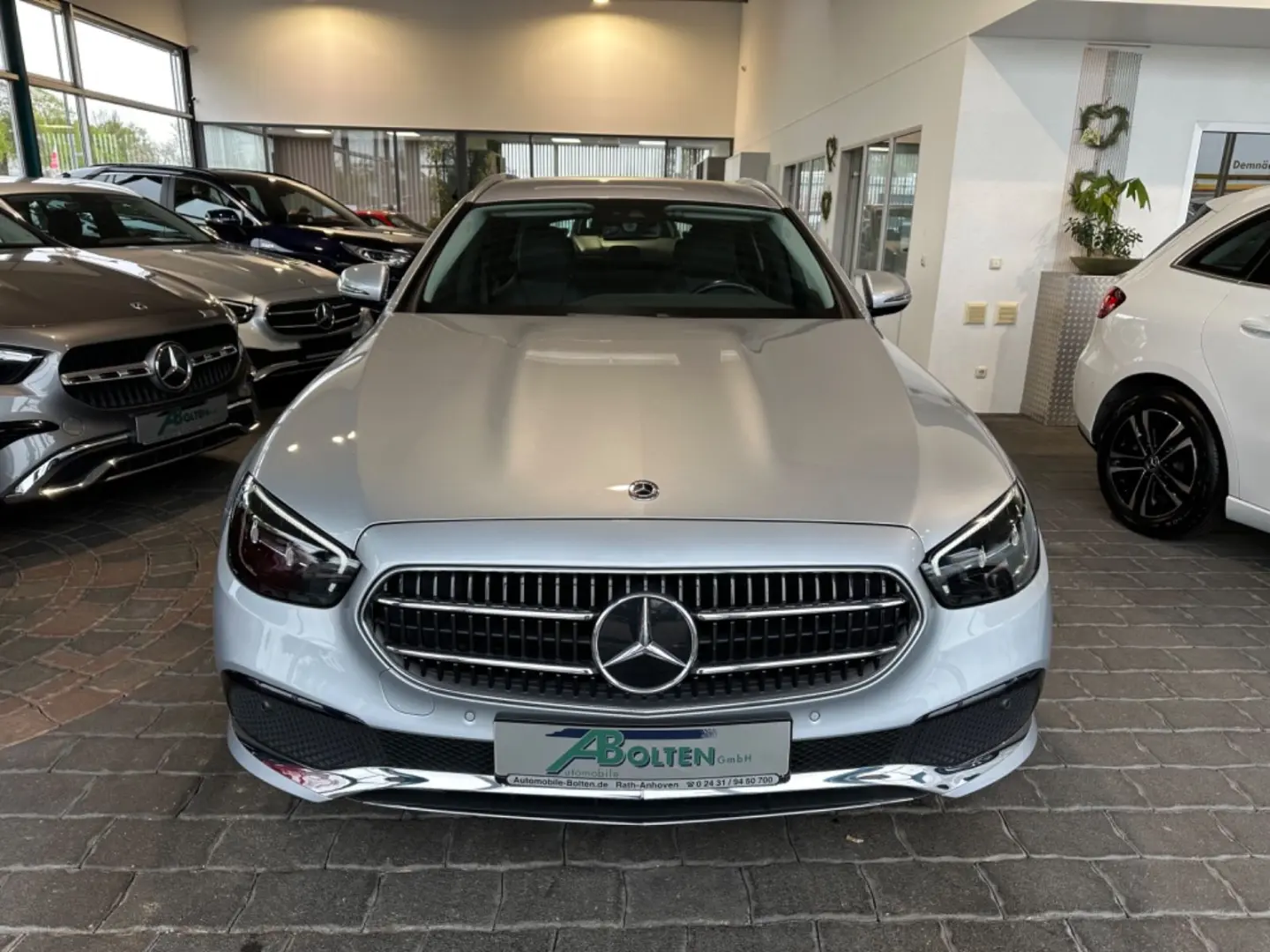 Mercedes-Benz E 220