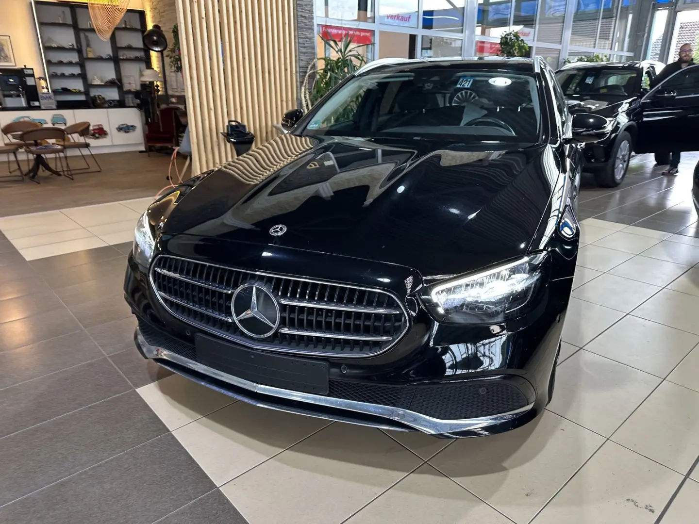 Mercedes-Benz E 220