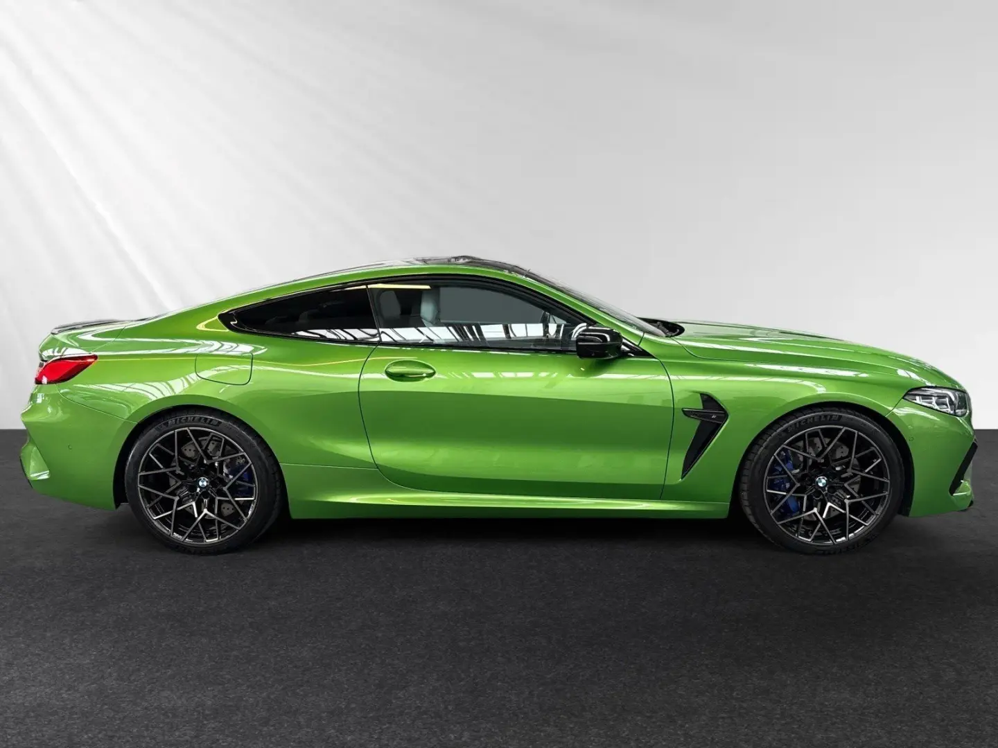BMW M8