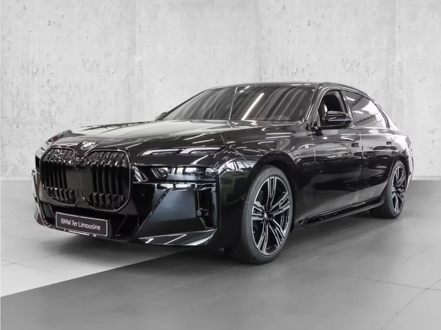 BMW 740