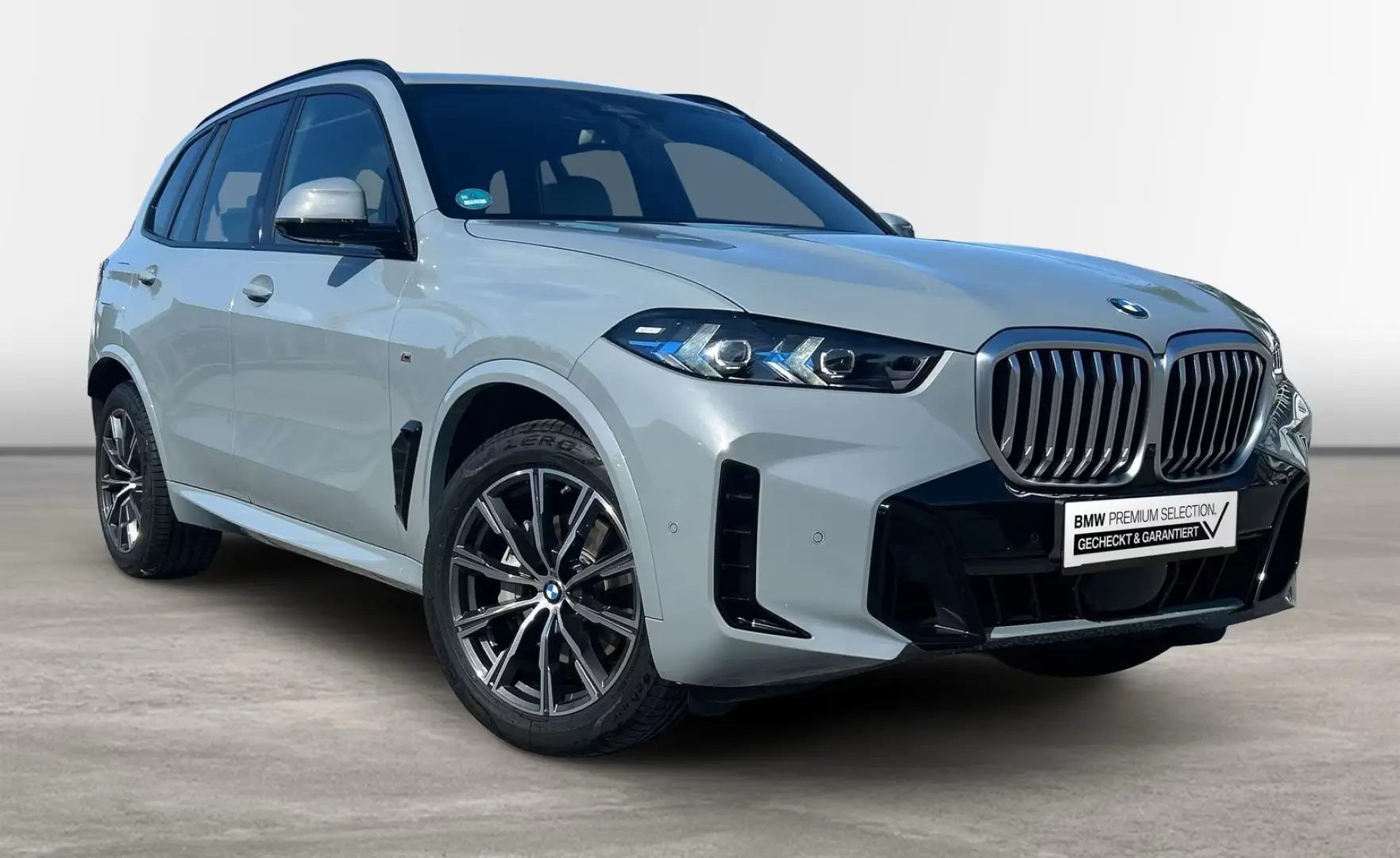 BMW X5 xDrive30d M sport 360 HUD HarmanK