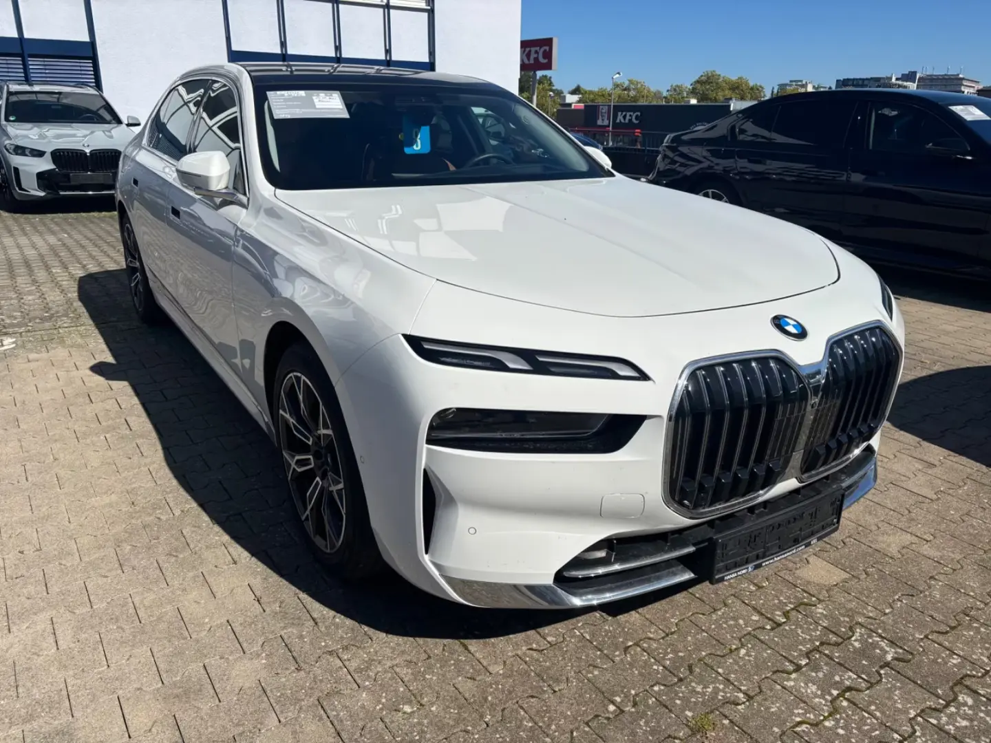 BMW 740