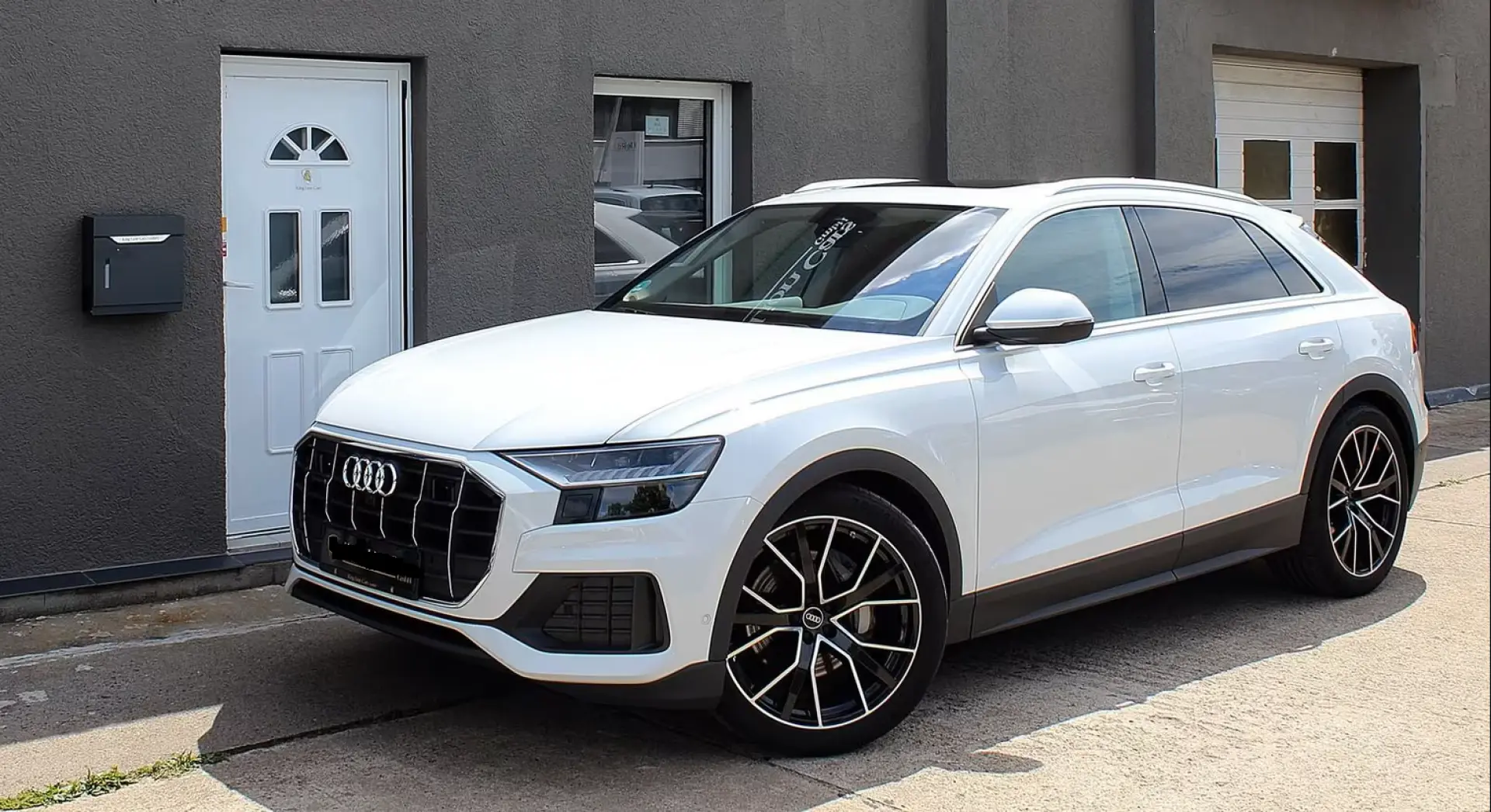 Audi Q8