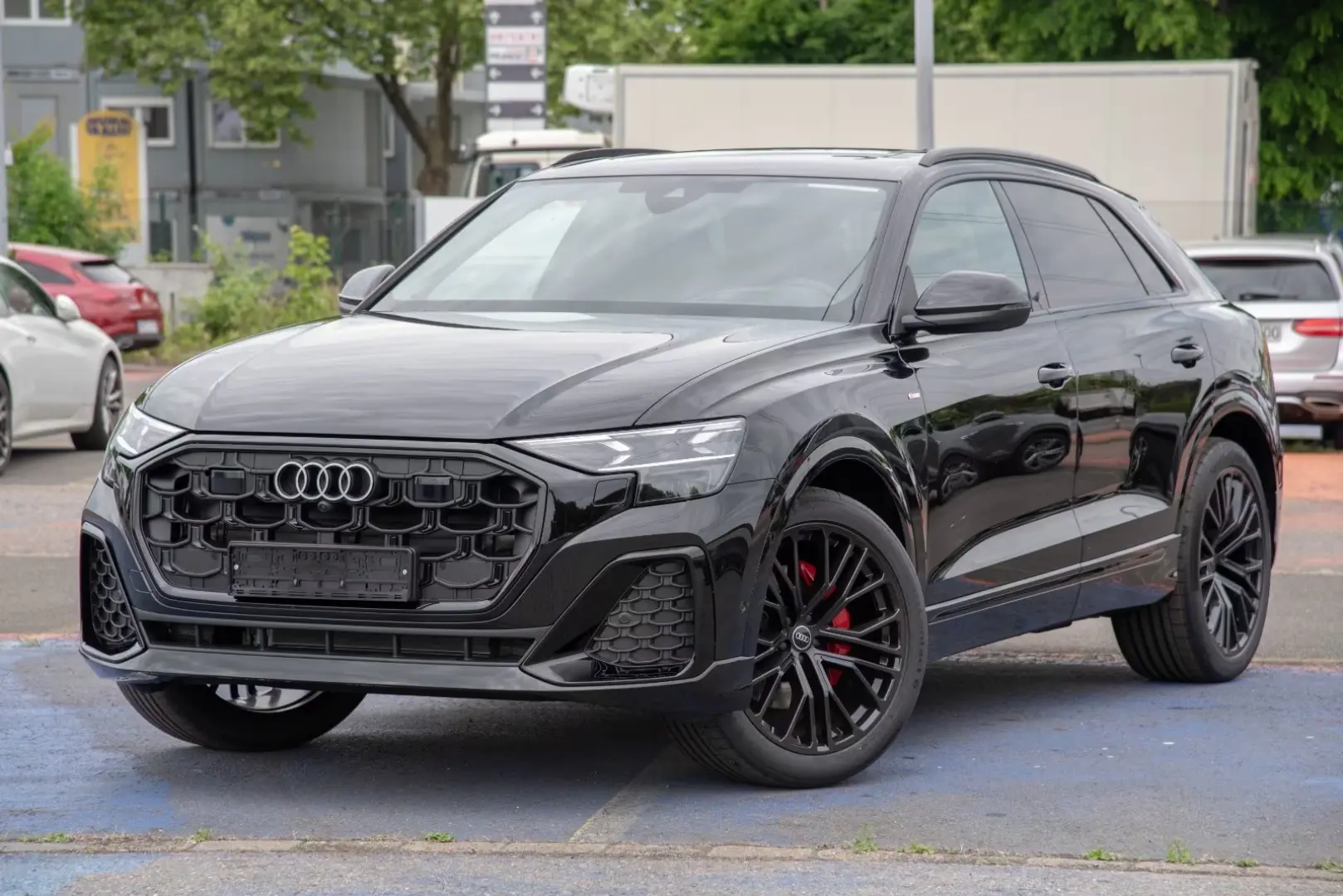 Audi Q8