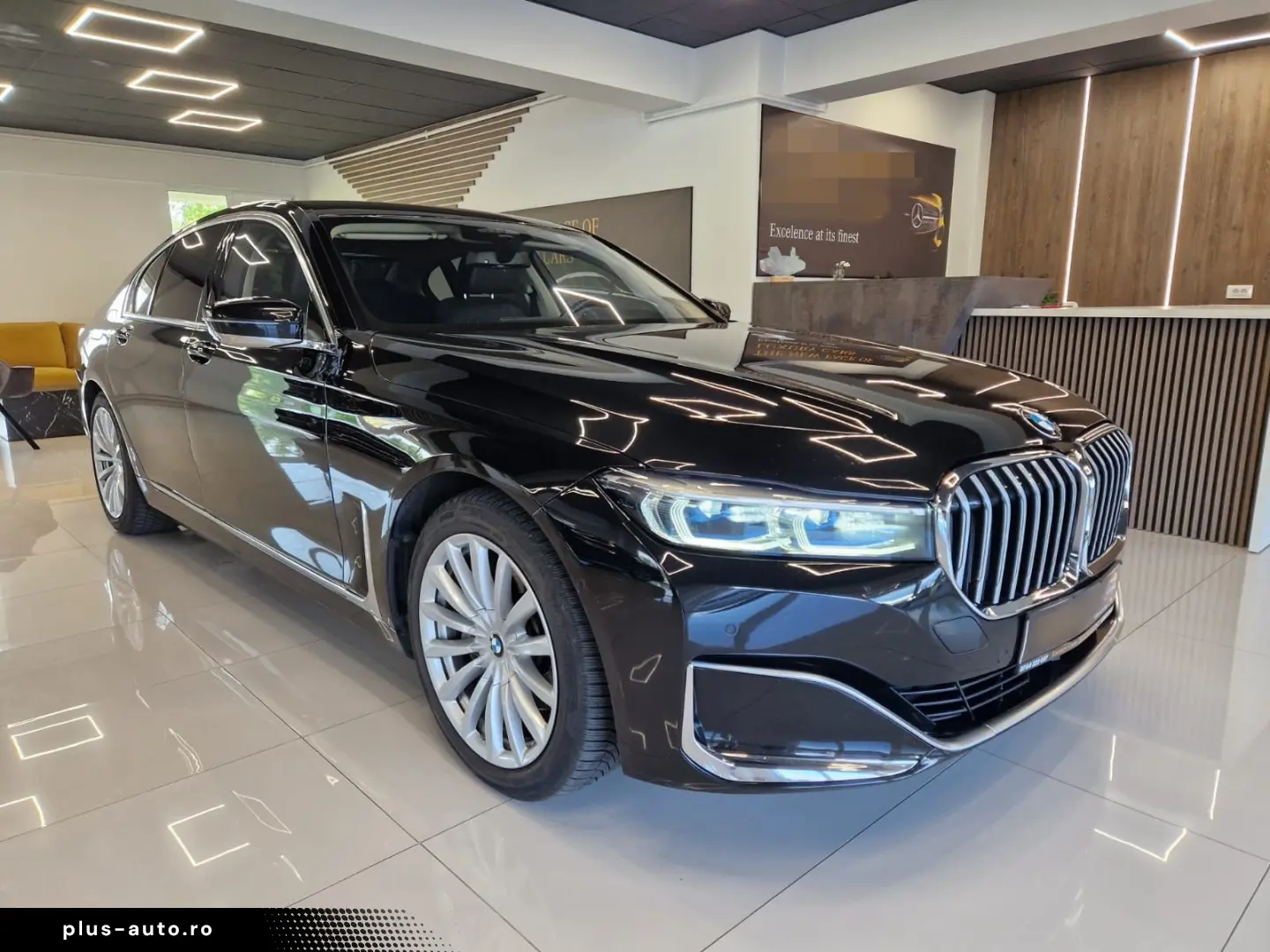 BMW 730