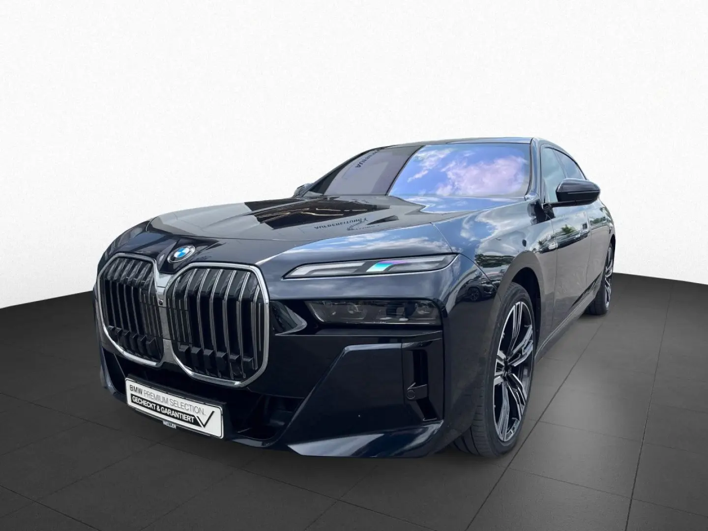 BMW 740