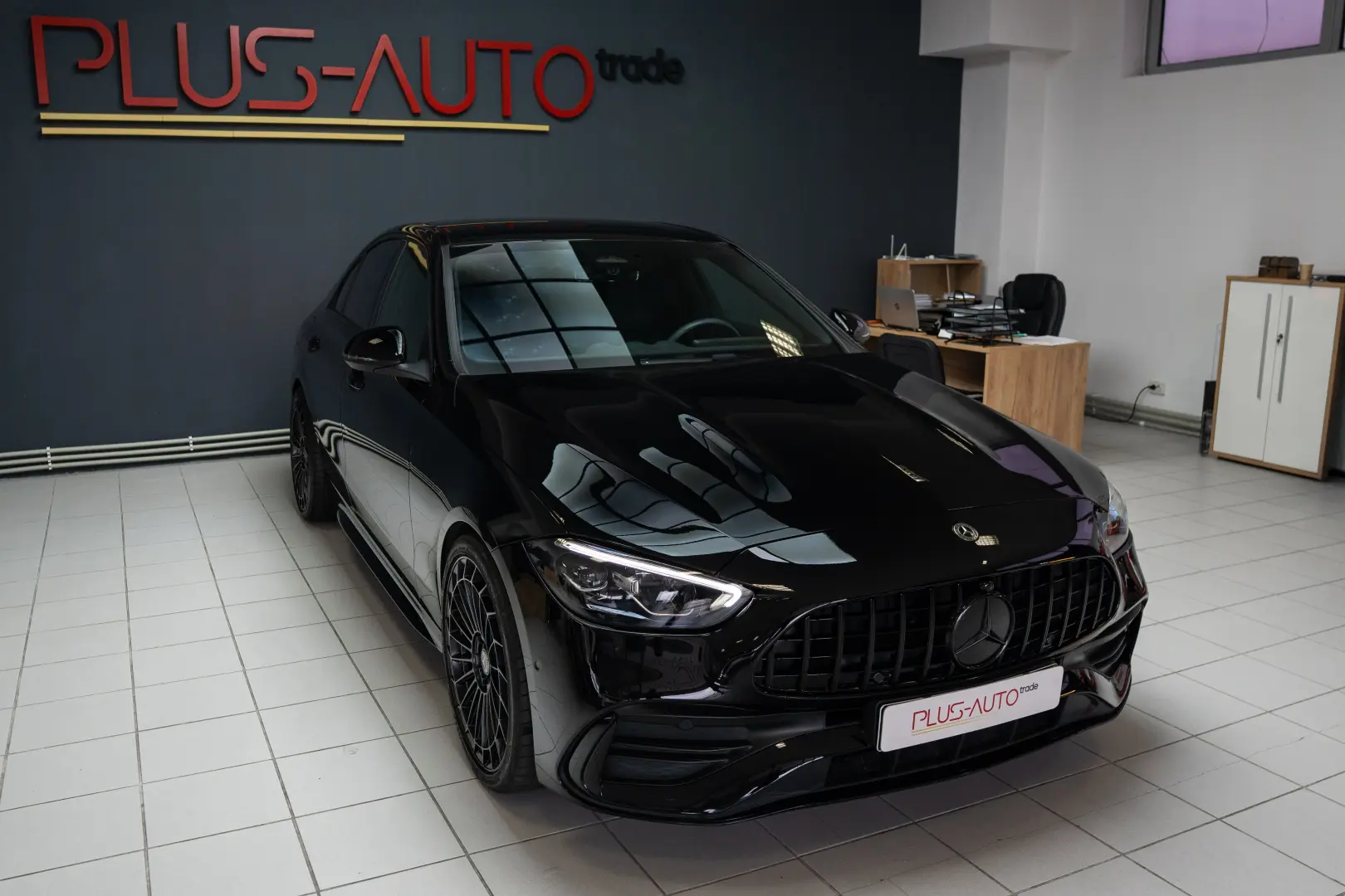 Mercedes-Benz C 300