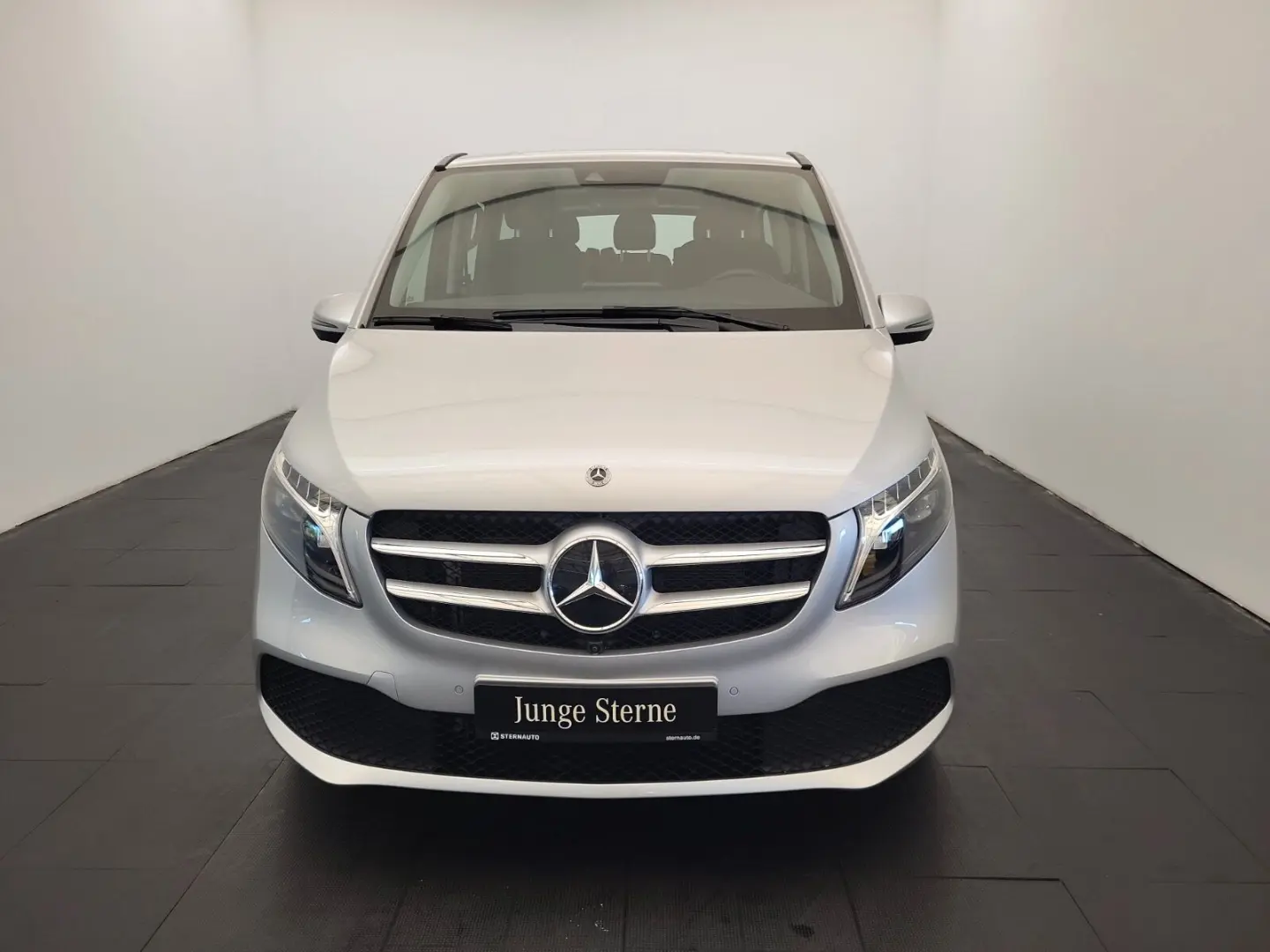 Mercedes-Benz V 250