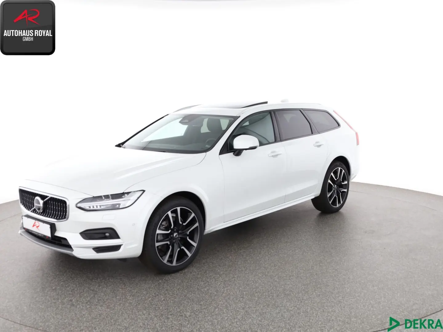 Volvo V90 Cross Country