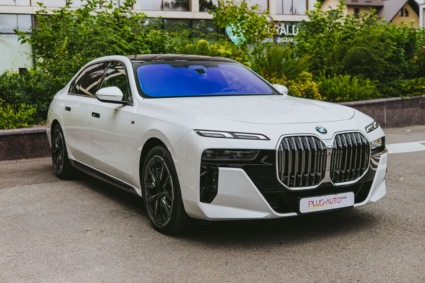 BMW 740