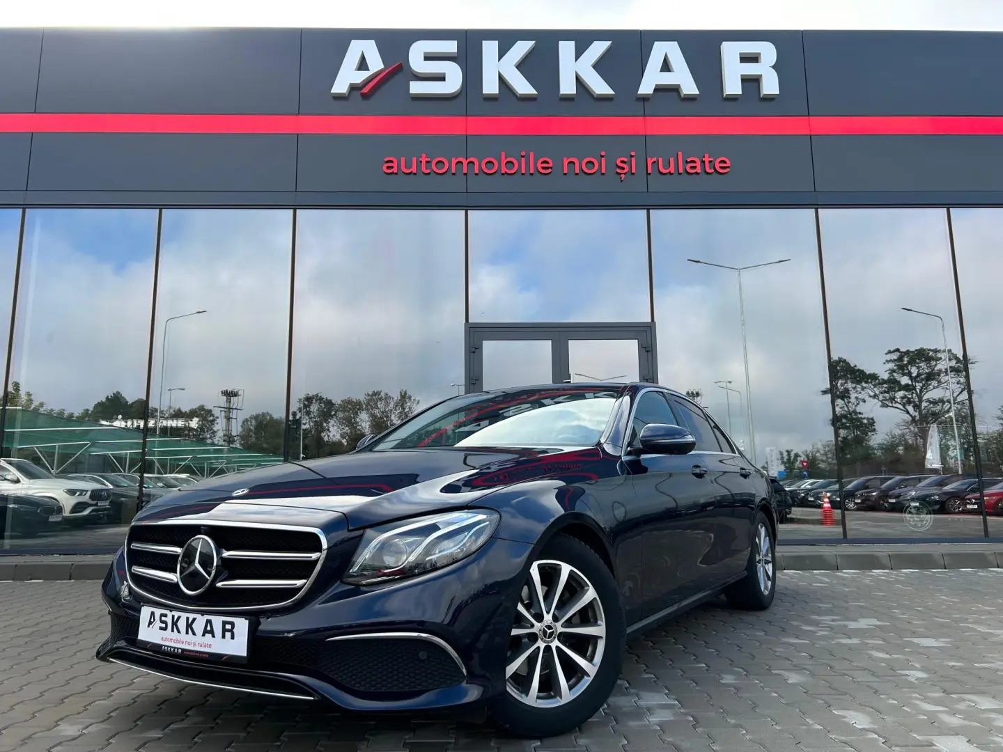Mercedes-Benz E 200