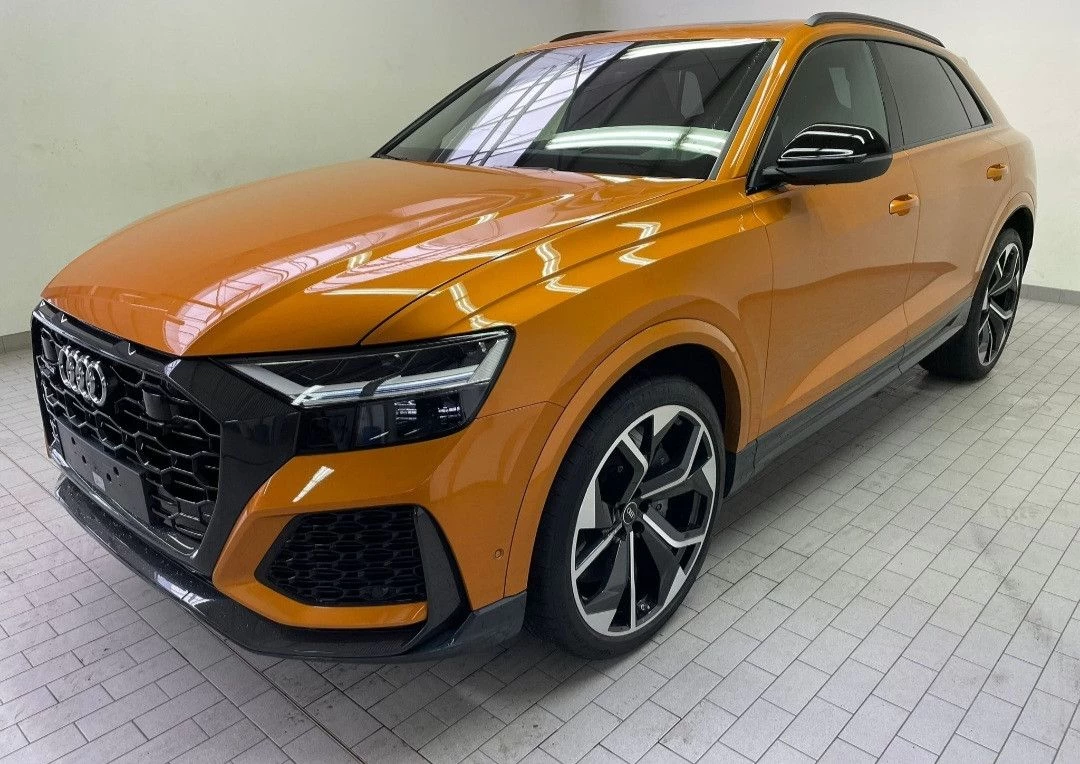 Audi Rsq8