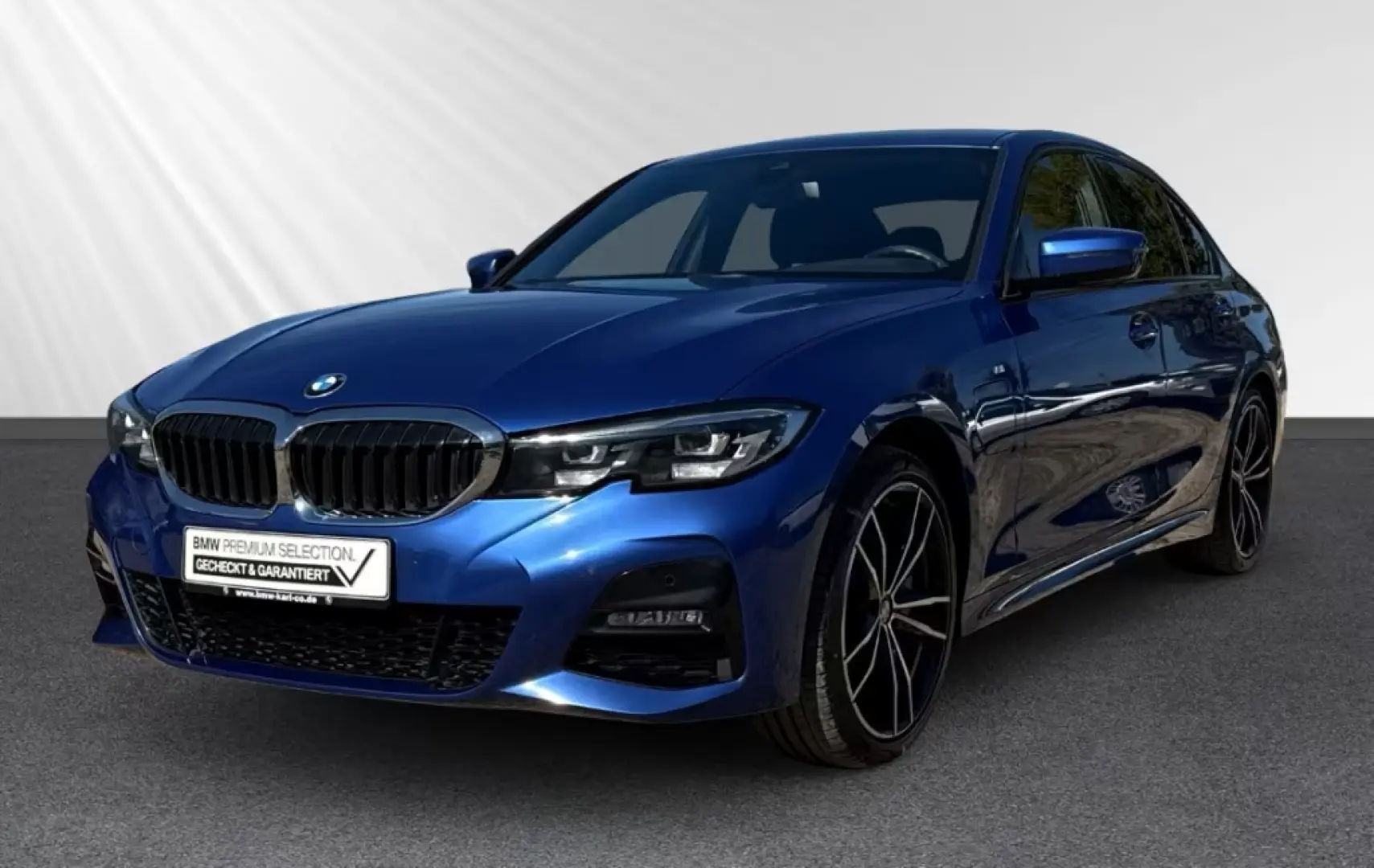 BMW 330