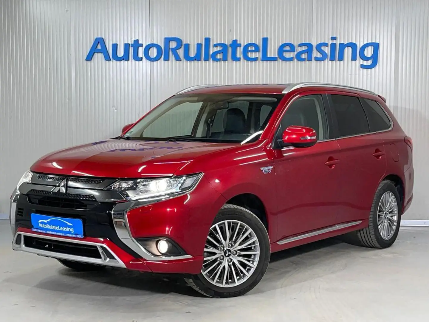 Mitsubishi Plug-In Hybrid Outlander